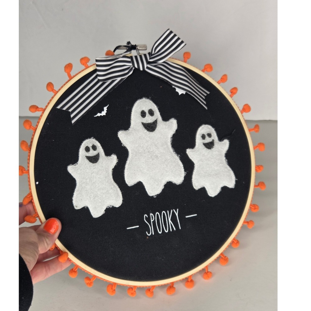 Halloween Ghost Embroidery Hoop Wall Hanging Spooky Decor 9 Inch